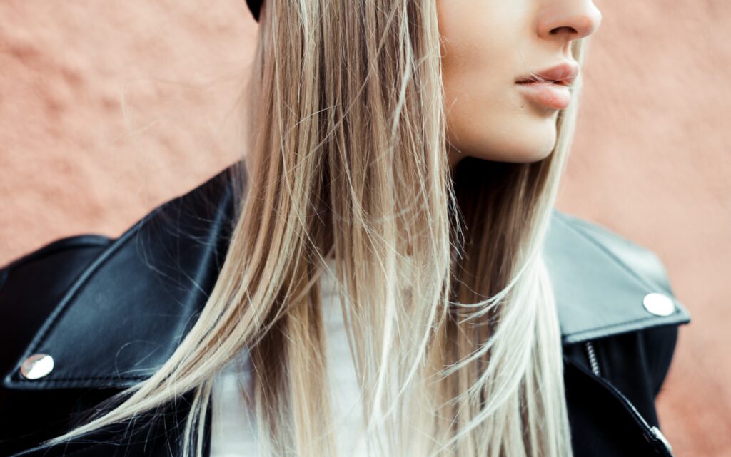 What does hair toner do