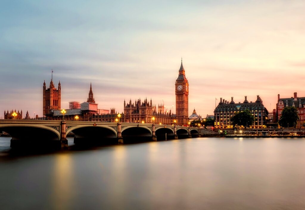 Best 18 Unusual Places To Stay In UK