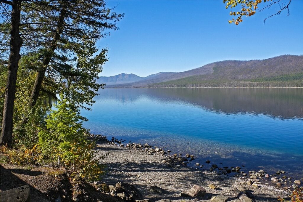 14 Amazing Things to do in Waterton Lakes National Park