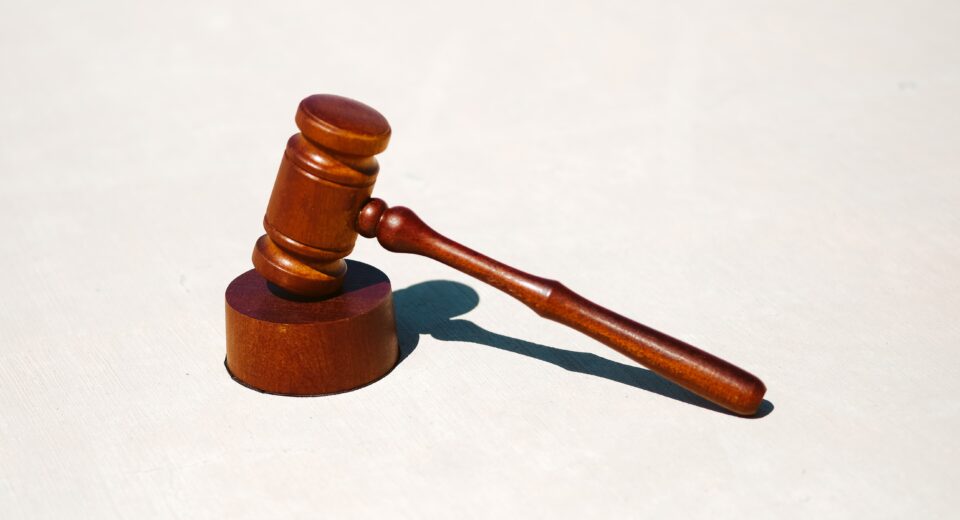 What is Holistic law